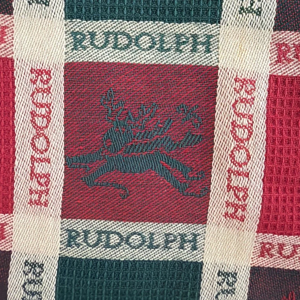 Vtg Red Green Woven Round Christmas Tablecloth 